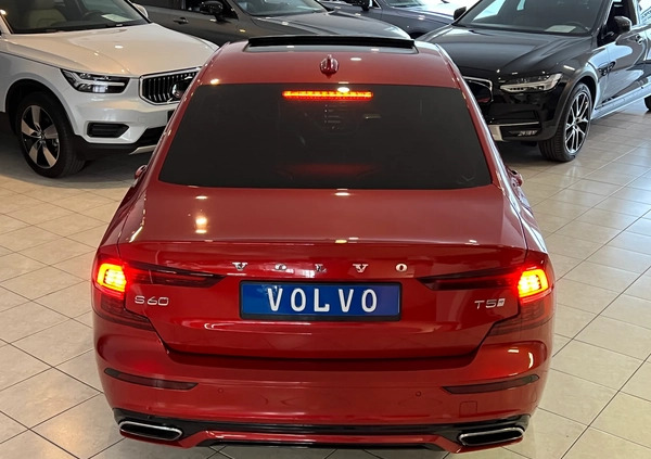 Volvo S60 cena 129900 przebieg: 133000, rok produkcji 2019 z Nasielsk małe 704